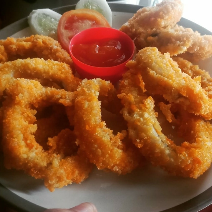 Cumi goreng tepung  