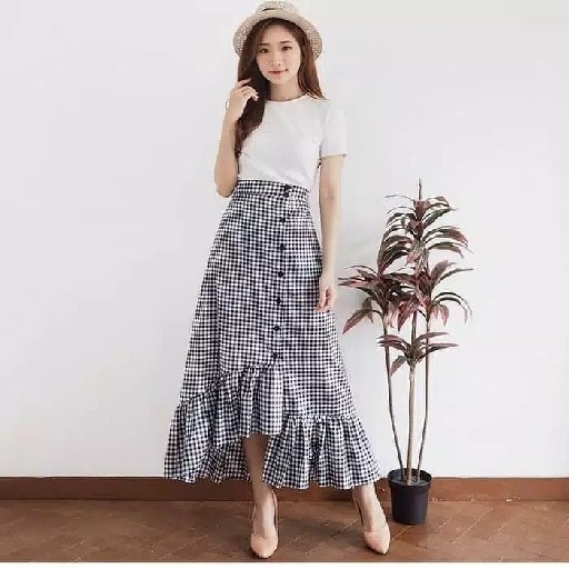 D7 - LONG RUFFLE SKIRT 