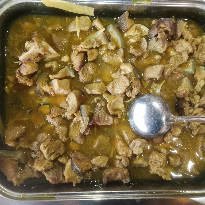 DAGING BABI HUTAN