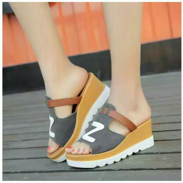 DG 03 WEDGES ABU
