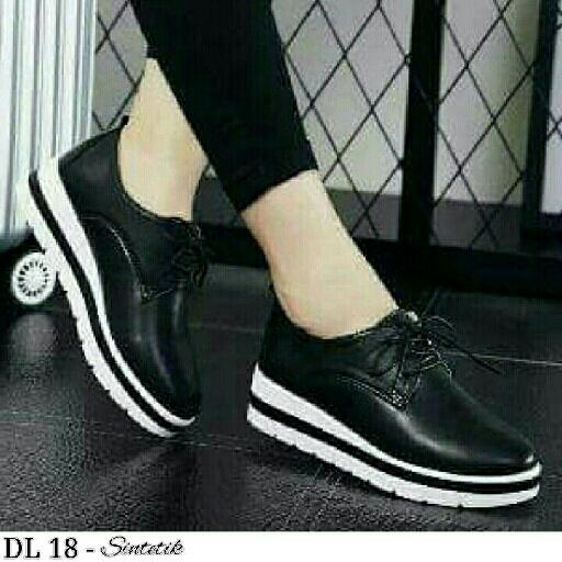 DL 18 Hitam