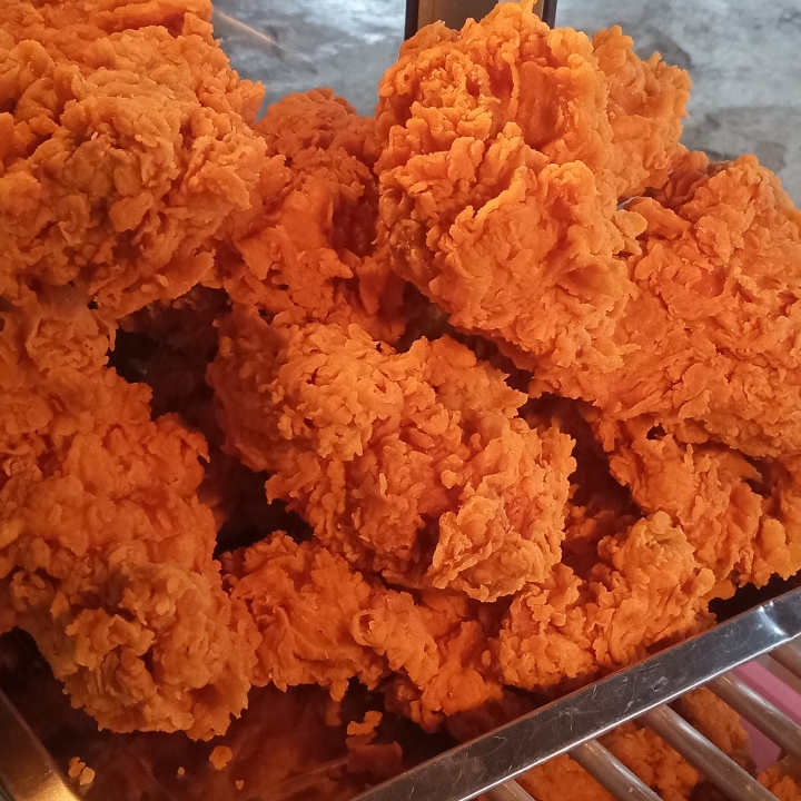 Dada Chicken 