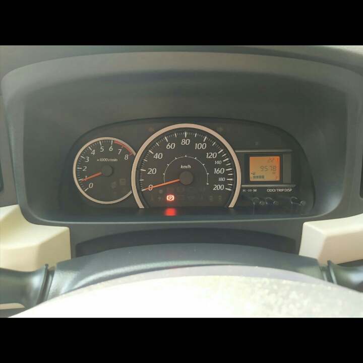 Daihatsu Sigra R 2019 5