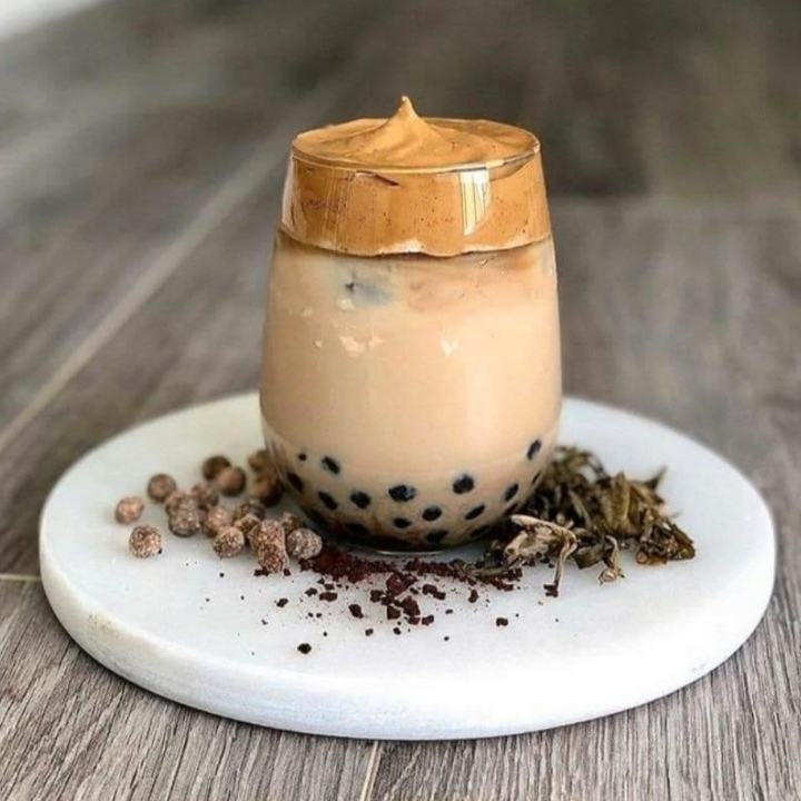 Dalgona Coffee And Boba 