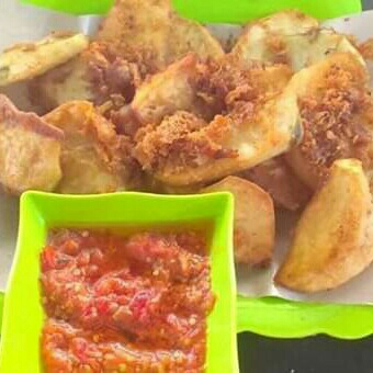 Ubi jalar goreng sambal terasi