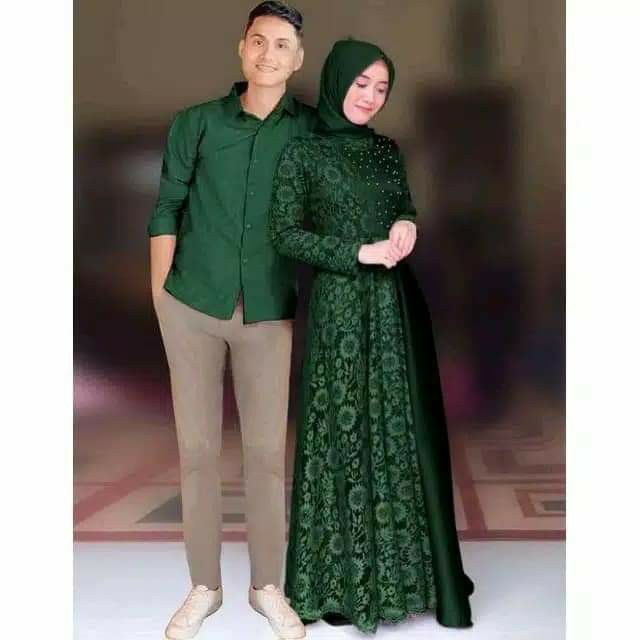 Derian Couple 4