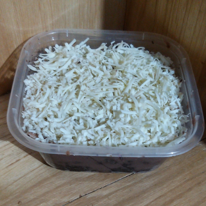 Dessert Box Krim Coklat Topping Keju
