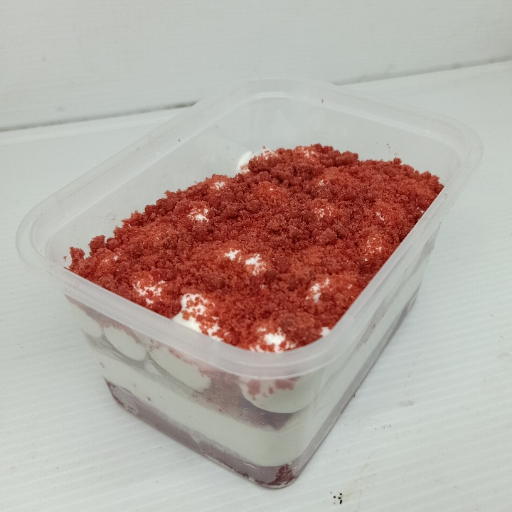 Dessert Box Red Velvet