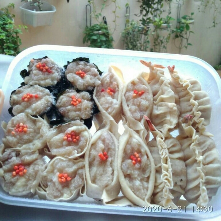 Dimsum Mix 4 Rasa Isi 16 Frozen