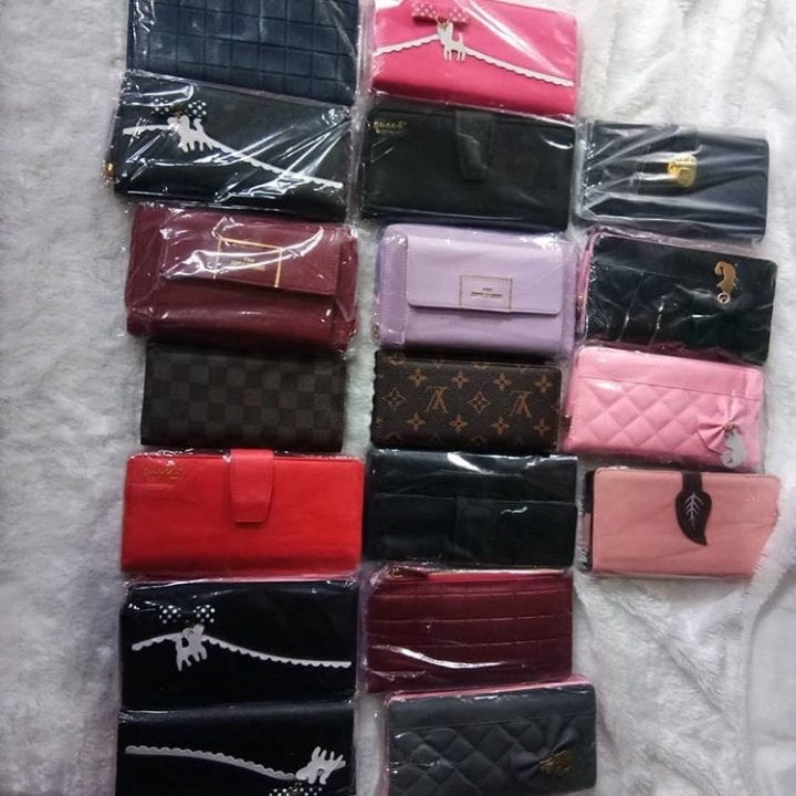 Dompet wanita