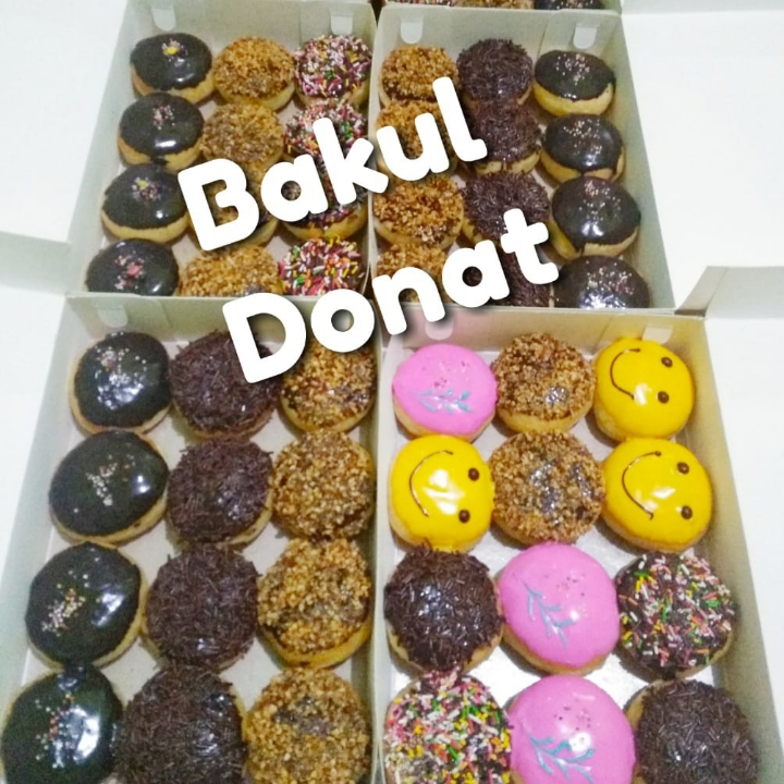 Donat Blackfores Isi 12 Buah
