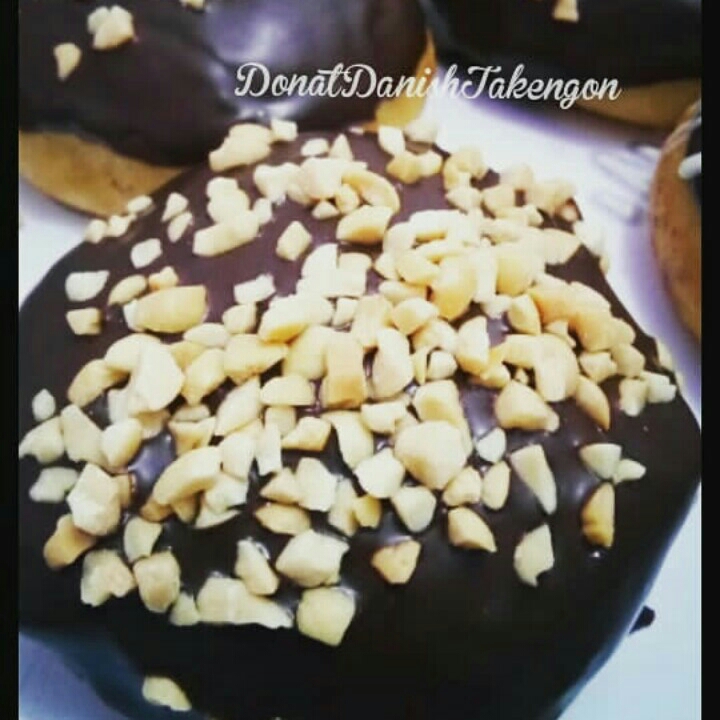 Donat Kacang