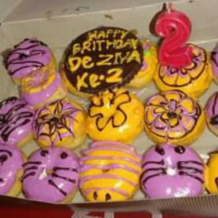 Donat Ulang tahun