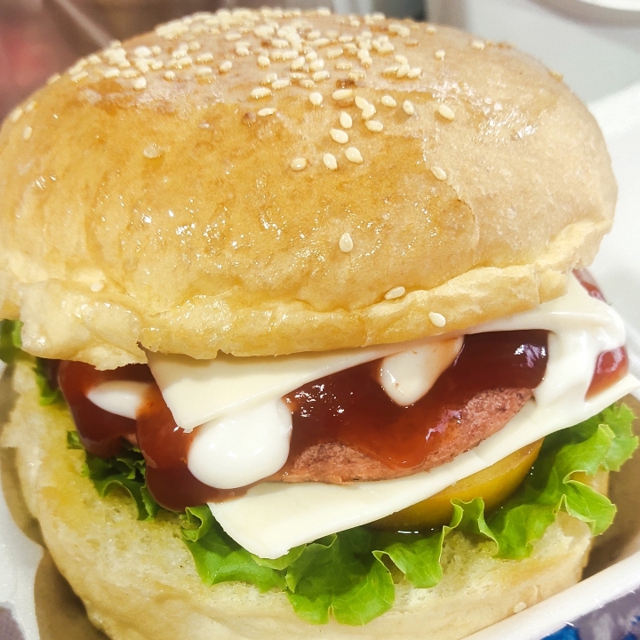 Double Chese Beef Burger