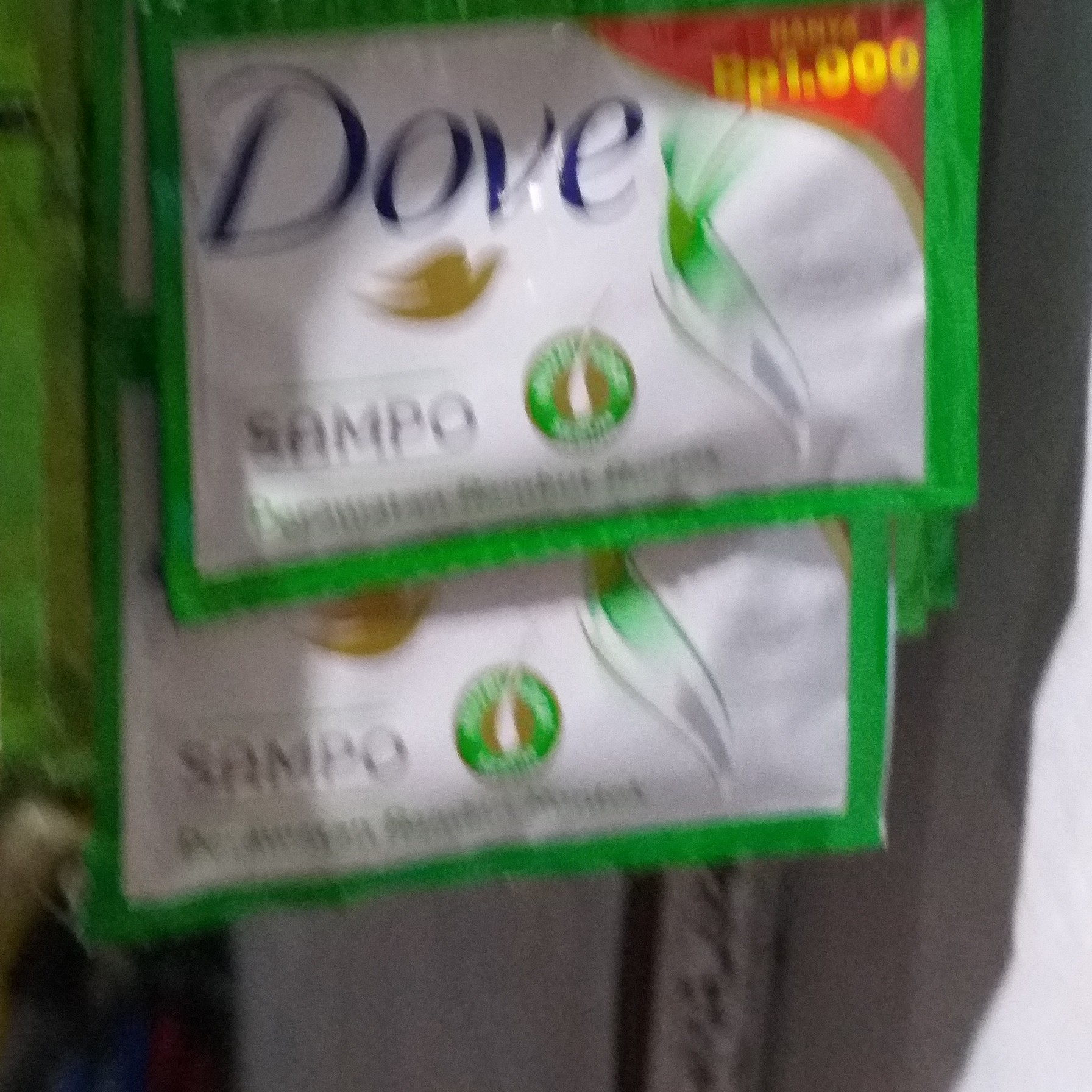 Dove Hijau