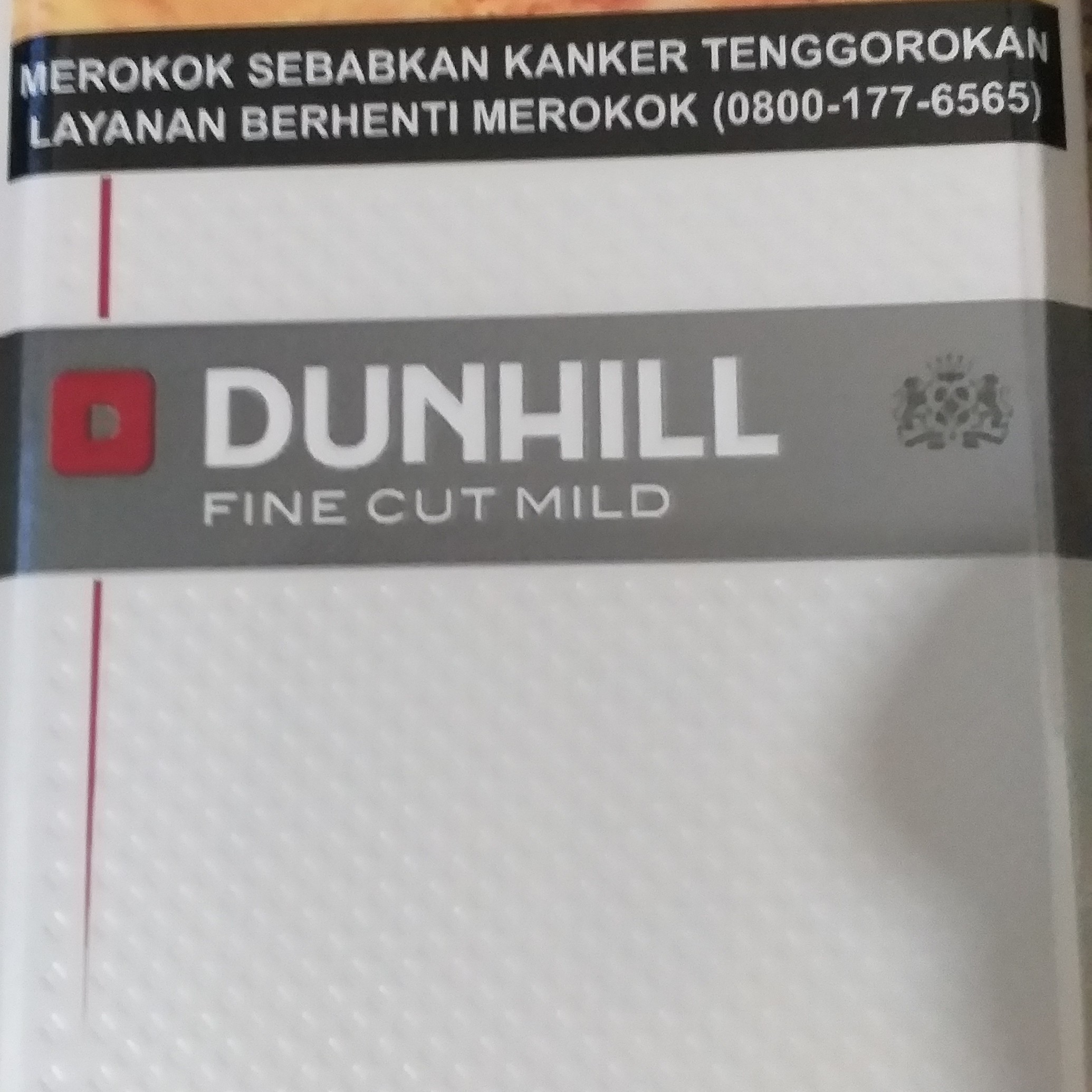 Dunhill shop putih 20