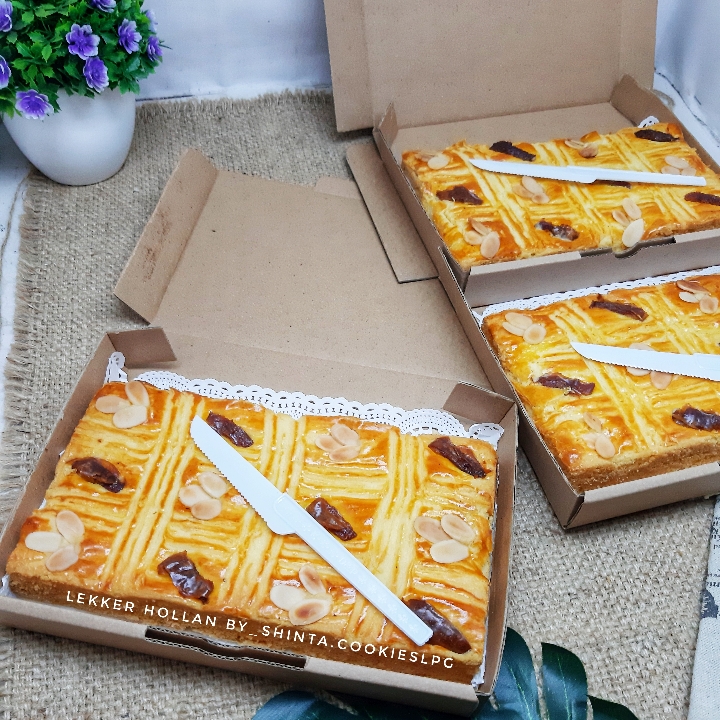 Dutch Boterkoek Aka Lekker Holland