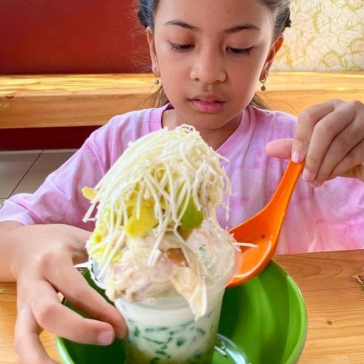 ES DURIAN SPESIAL VIP 2 GELAS DURIAN UTUH