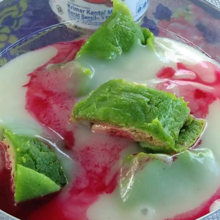 ES PISANG IJO