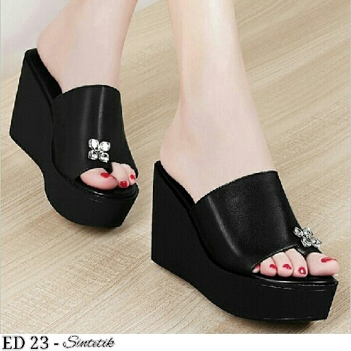 Ed 23 Hitam