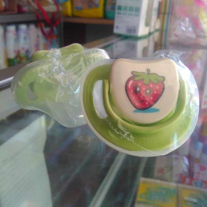 Empeng Bayi Merek Pigeon