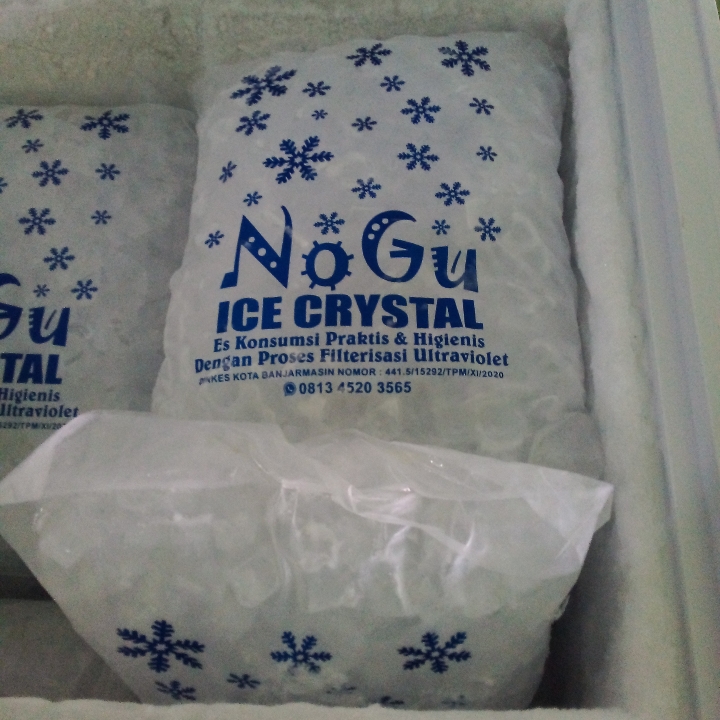 Es Crystal