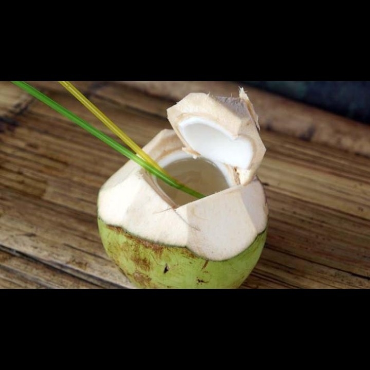 Es Kelapa Muda-Bulat