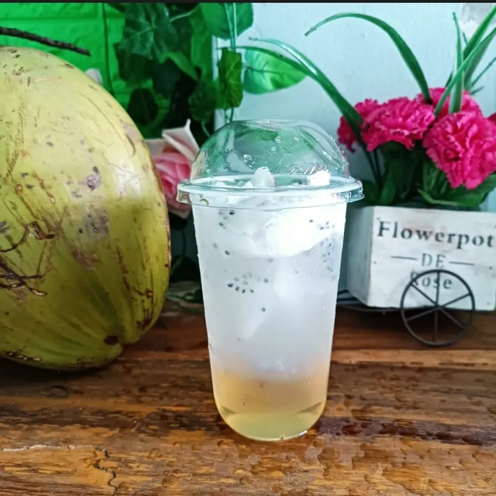 Es Kelapa Muda Lemon