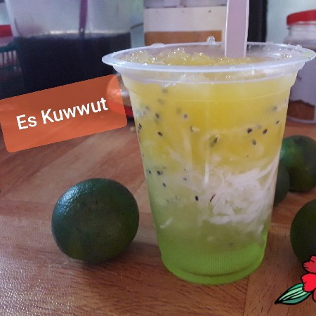 Es Kuwut Segar