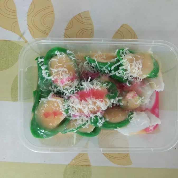 Es Pisang Ijo Susu Keju Dan Sirup