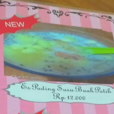 Es Puding Susu Buah Putih