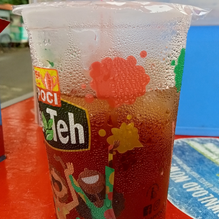 Es Teh Poci