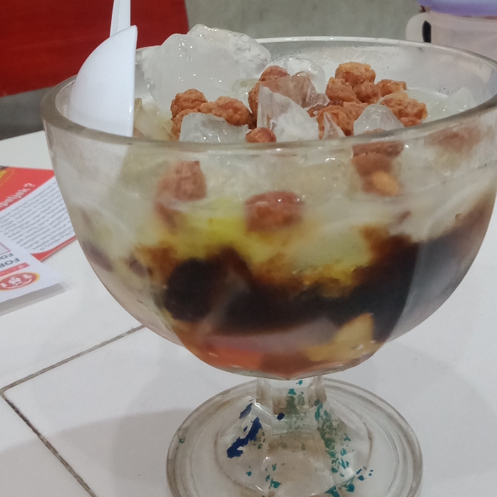 Es Teler