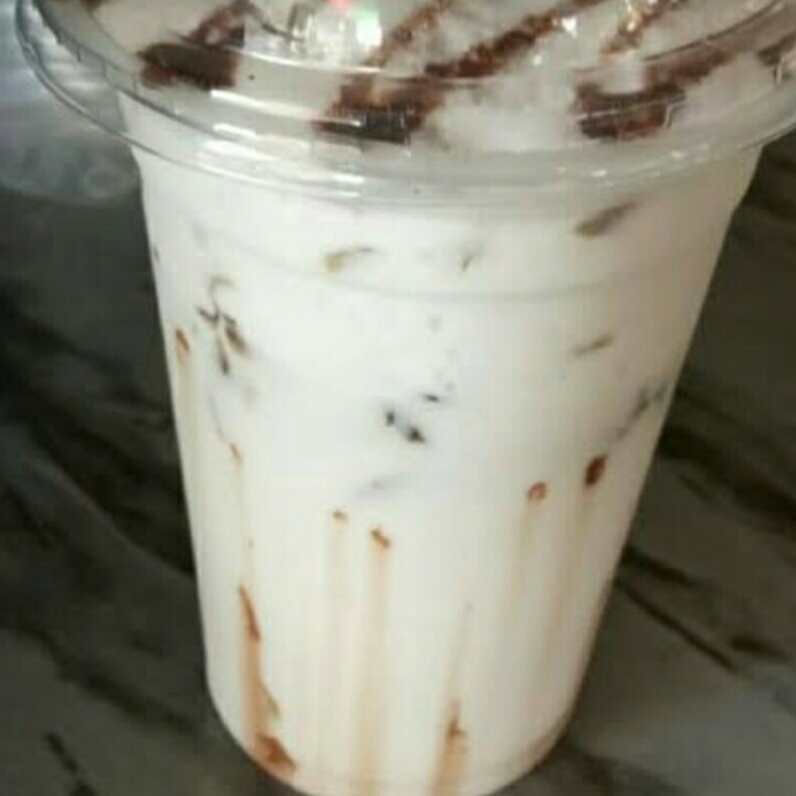 Es Vailla Cincau