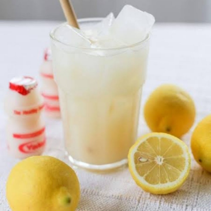 Es Yakult Lemon