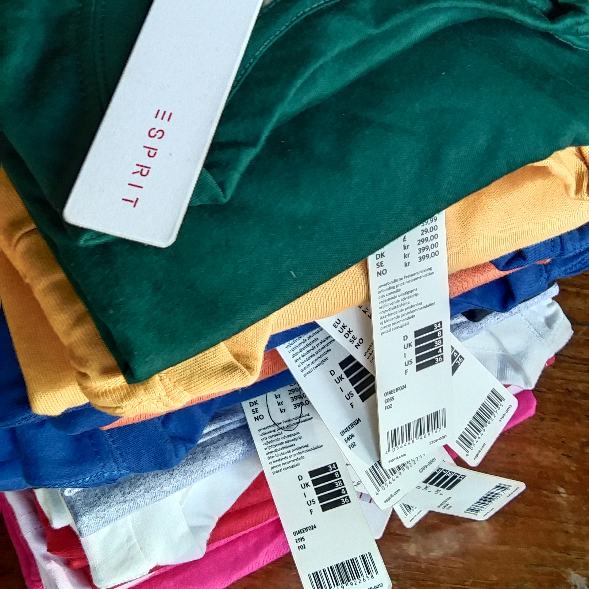 Esprit Tee Men 2