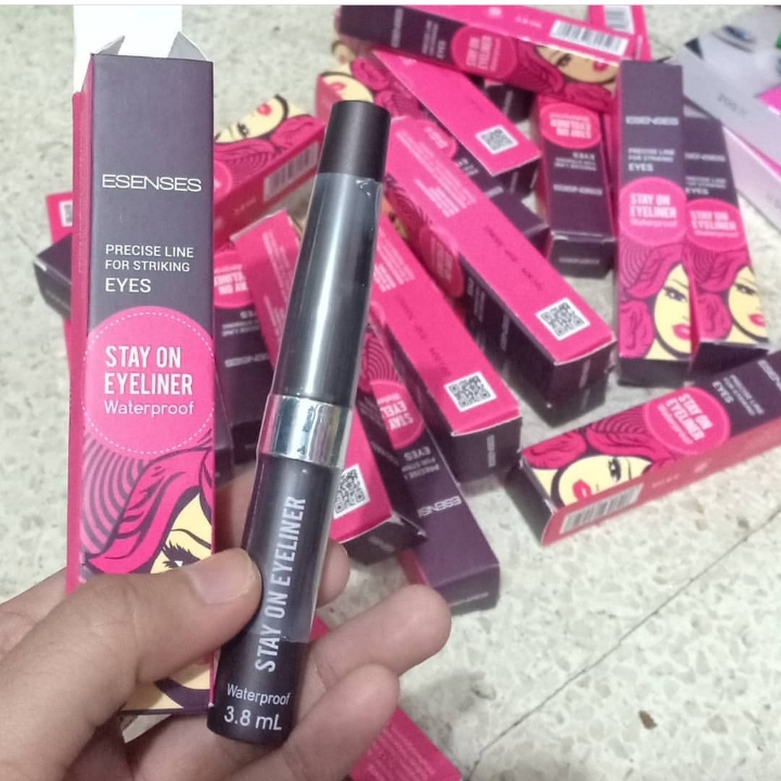 Eyeliner Essenses Waterproof
