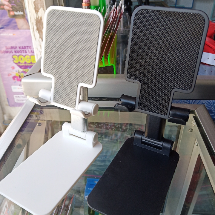 FOLDING DESKTOP PHONE STAND 4