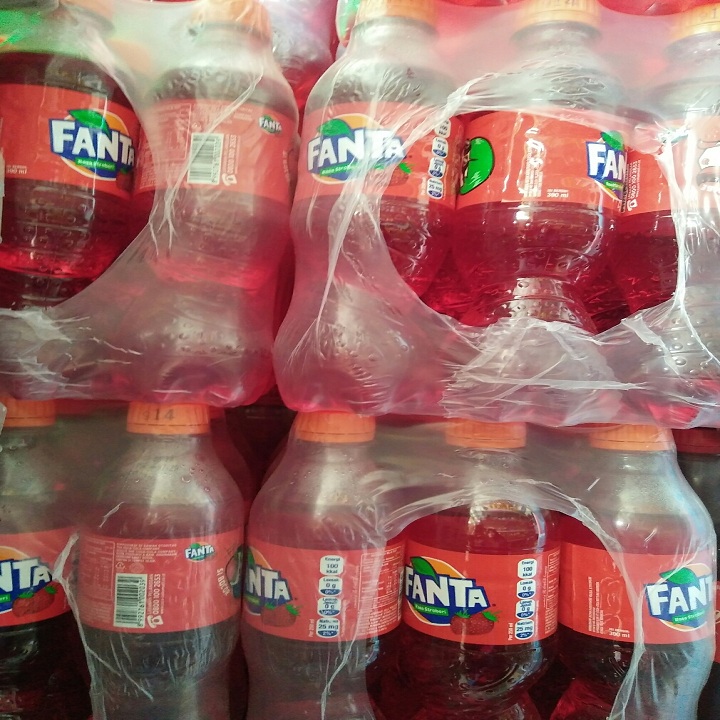 Fanta Stroberi 390ml Dus