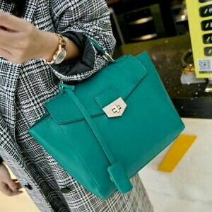 Fashion Import Tosca