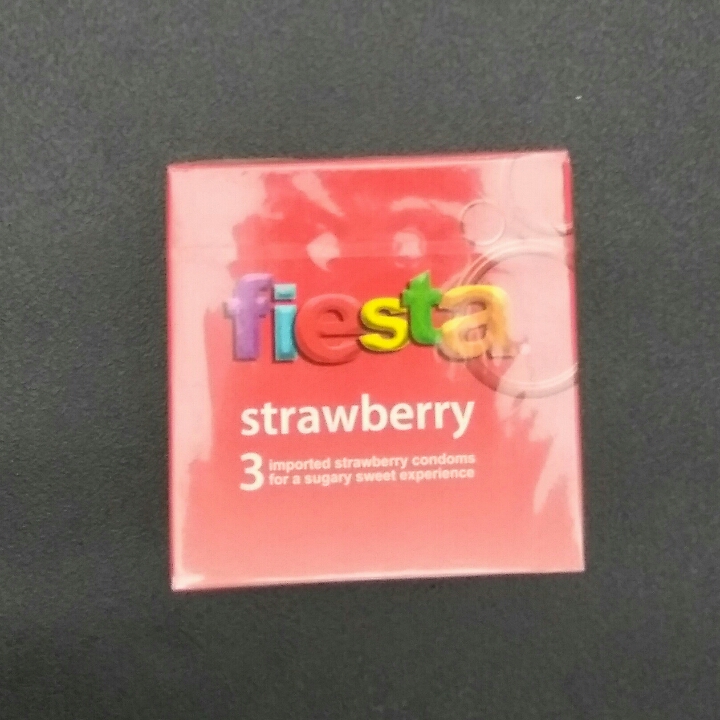 Fiesta Kondom Strawbery