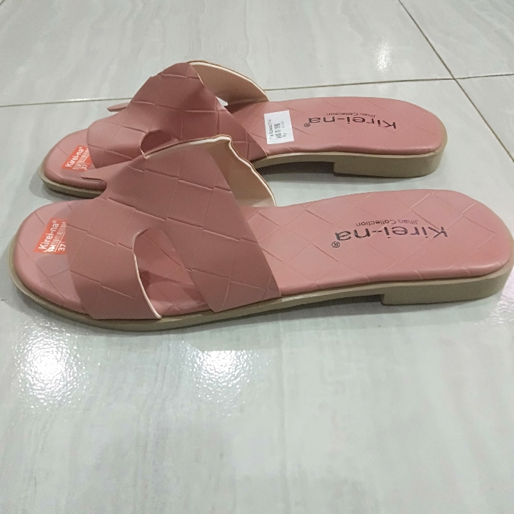 Flat Kireina 3