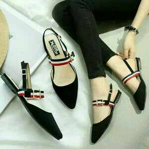 Flatshoes Zara Hitam