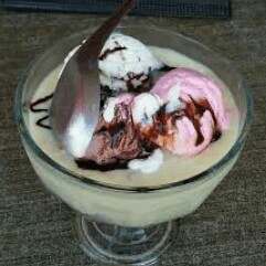 Float Durian