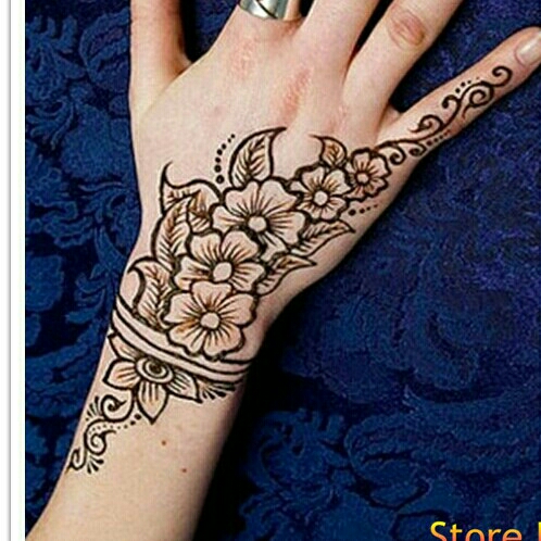 Flower Simple Henna Art