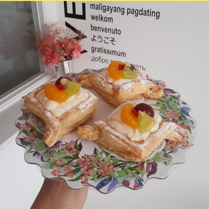 Fruit Pastry