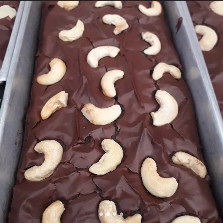 Fudgy Brownies Shiny Crust 3