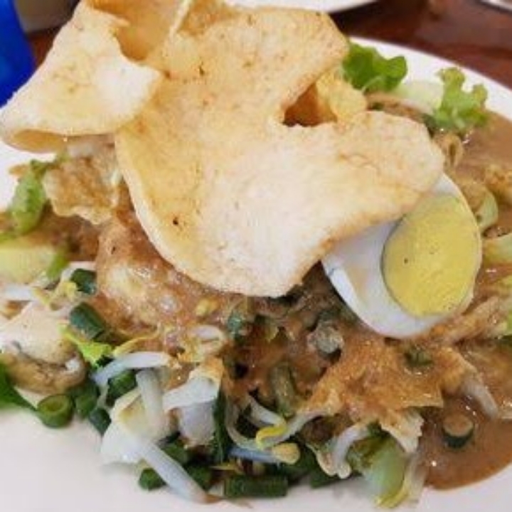 GADO GADO