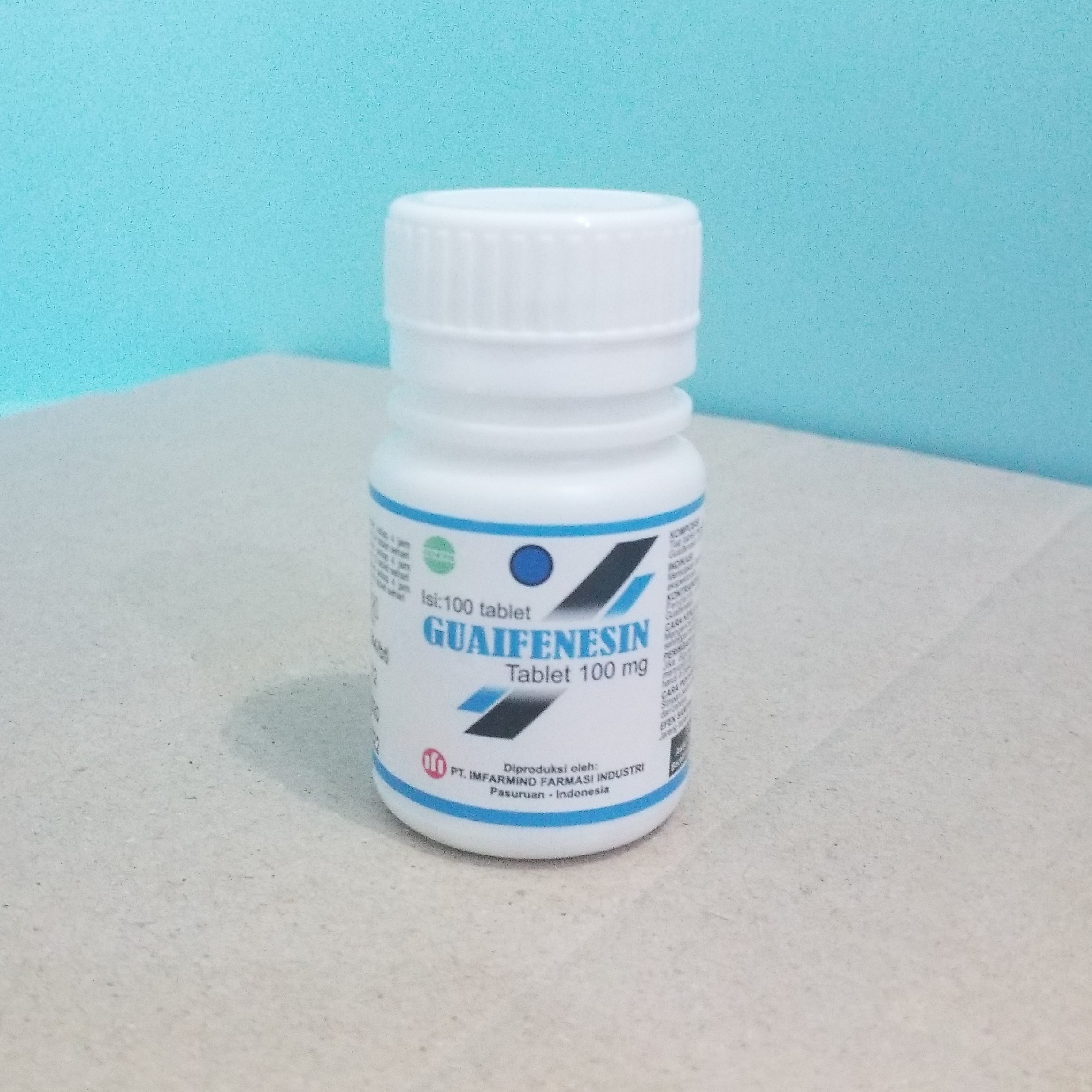 GUAIFENESIN TAB 100 ML KALENG