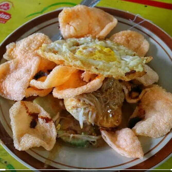 Gado Gado Telur Ceplok